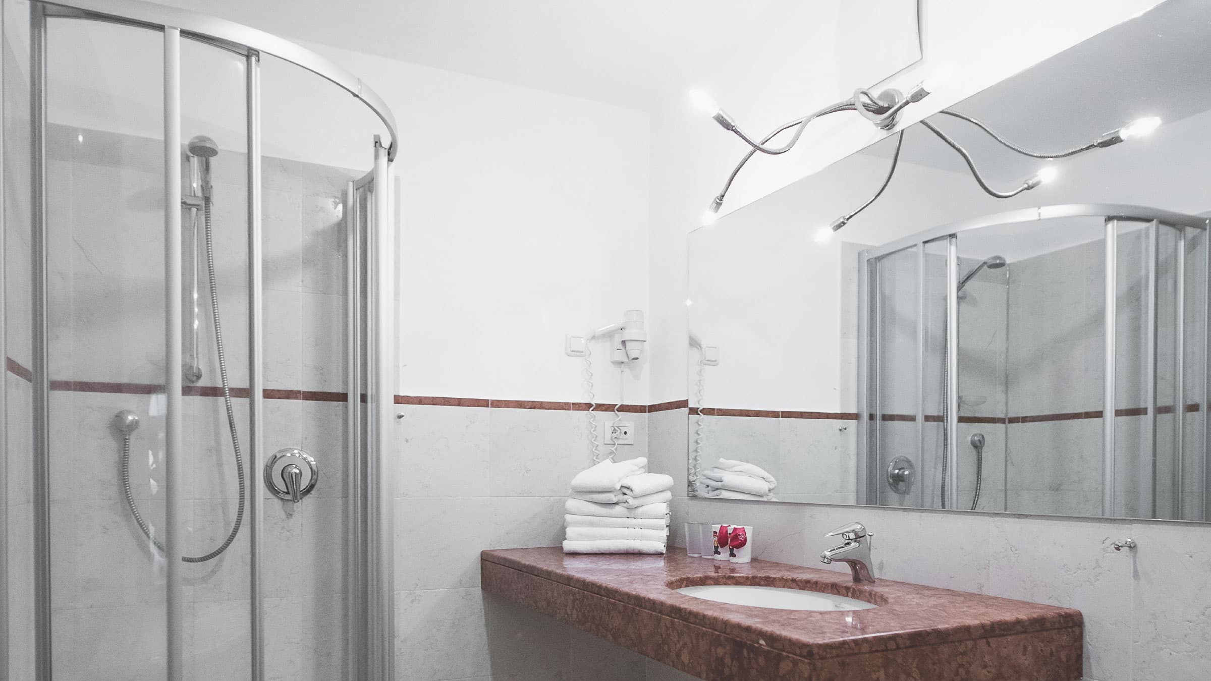 1-Raum Familienzimmer Superior - Bild 10